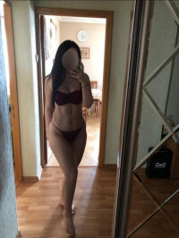 Юля +7 (995) 850-18-06